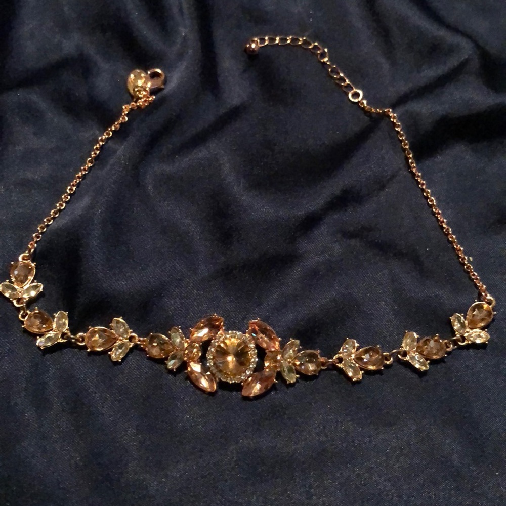 Small chocker necklace